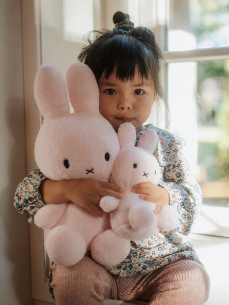 Miffy Sitting Terry Pink 23cm